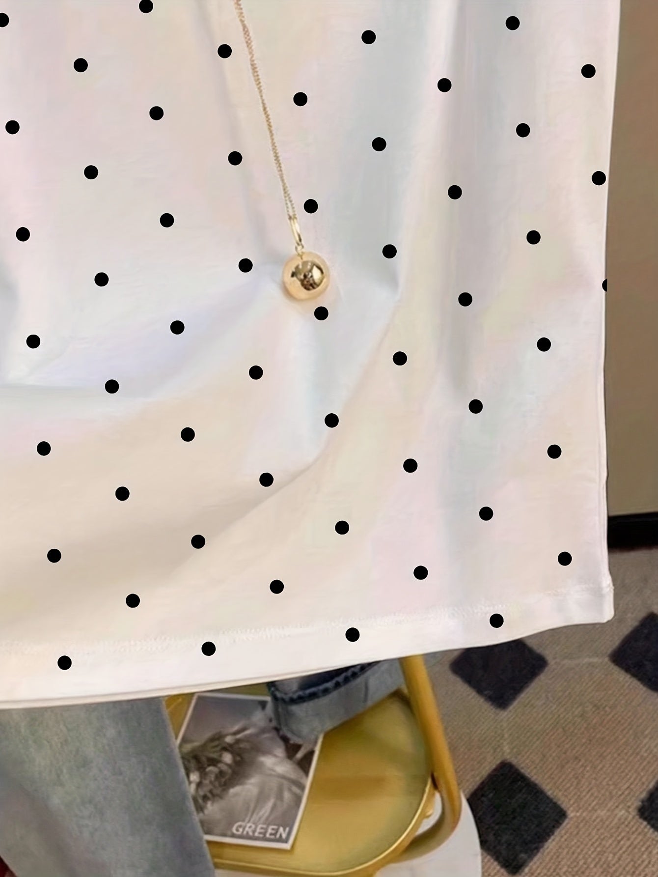 Damen Polka Dot T-Shirt – Modisches Freizeitshirt mit Punkten, ideal für Alltag und Büro