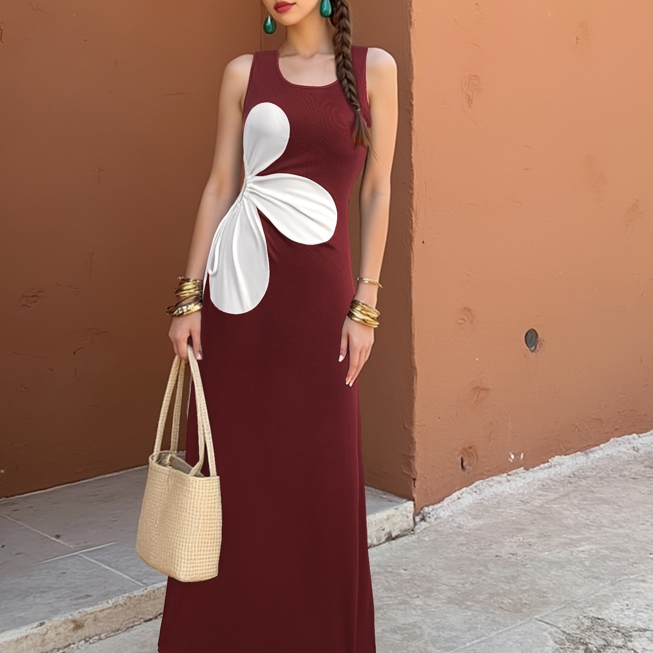 Damen Bodycon Kleid mit Blumen Cut-Out und modischem Design – Ideal für Partys und Sommer-Events