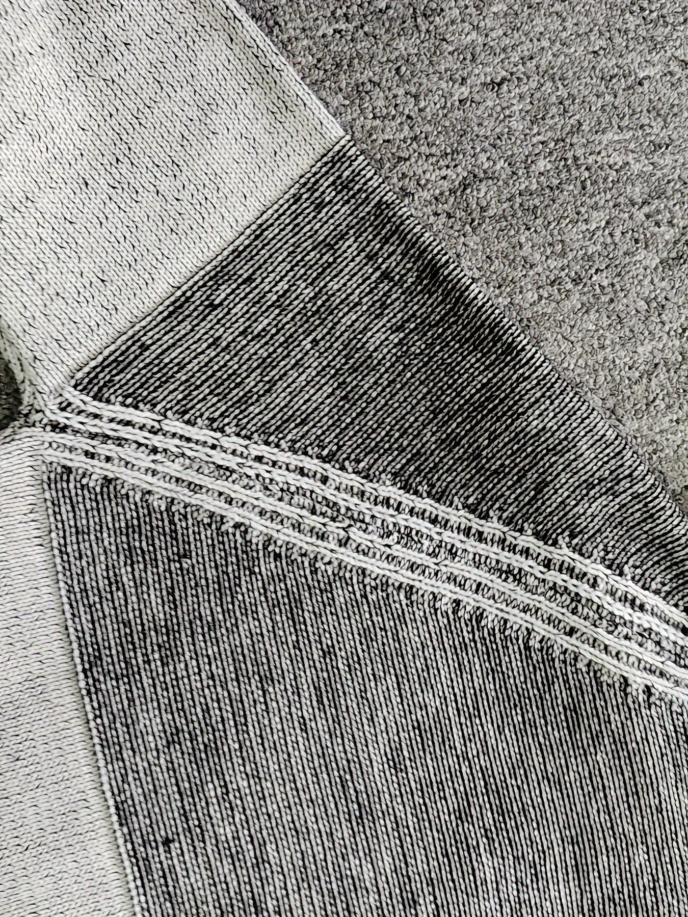 Herren Hoodie Strick-Optik mit Kapuze & Kängurutasche Grau-meliert