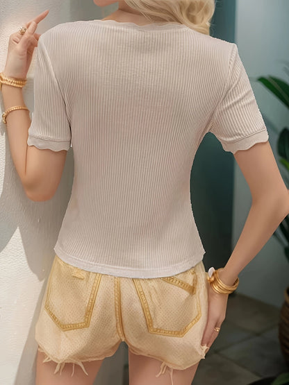 Damen Elegantes Rippen-T-Shirt mit Wellensaum – Modisches Basic für Alltag und Freizeit