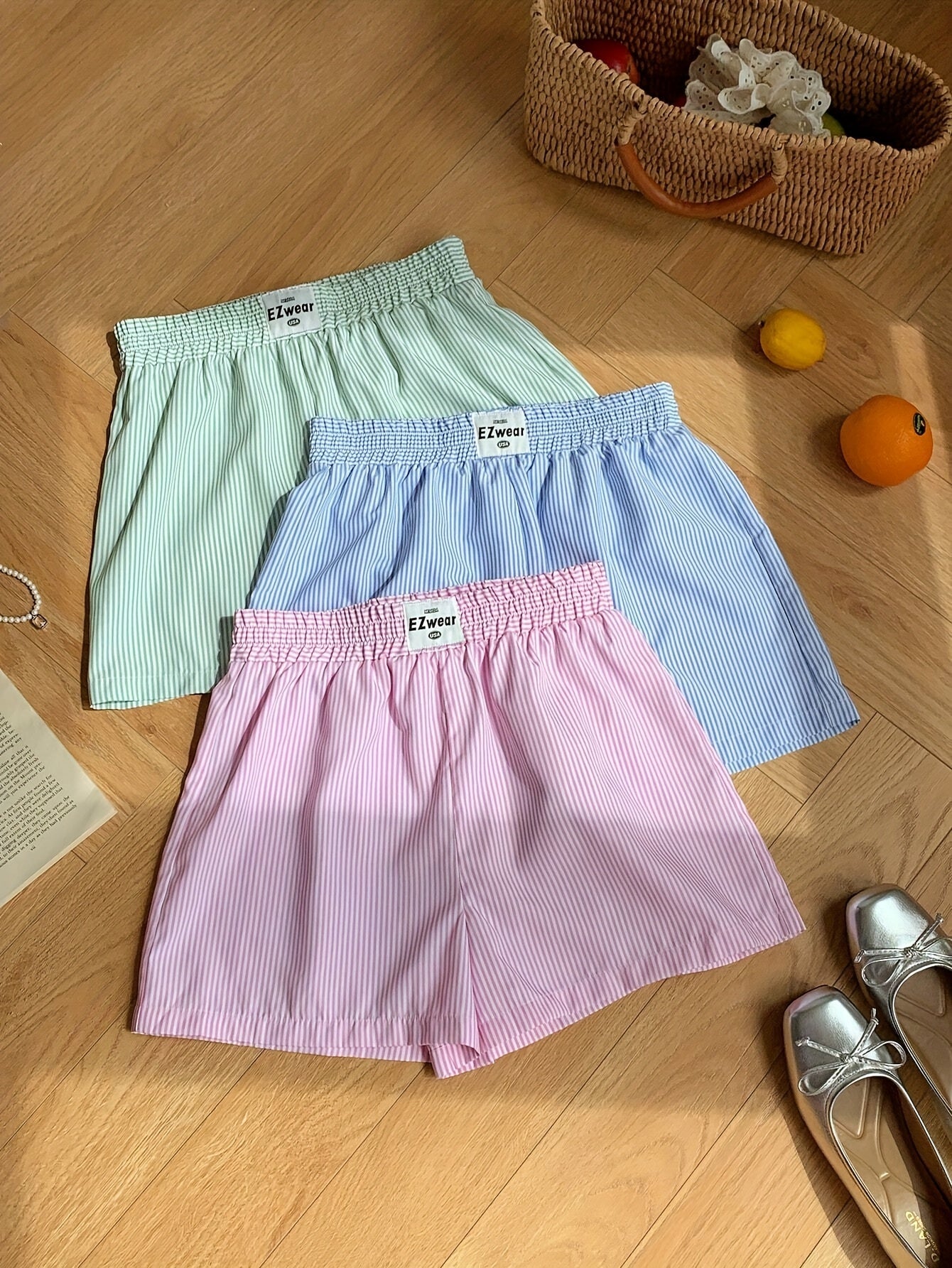 Damen Pyjama Shorts Set mit Streifenmuster – Bequeme Freizeitshorts für Zuhause und Schlaf