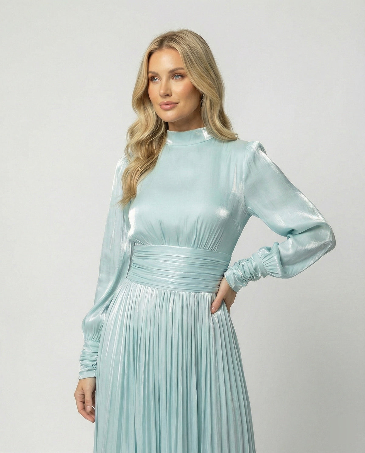 Damen Maxi-Kleid Hochgeschlossenes Langarm-Kleid mit Plissee-Rock