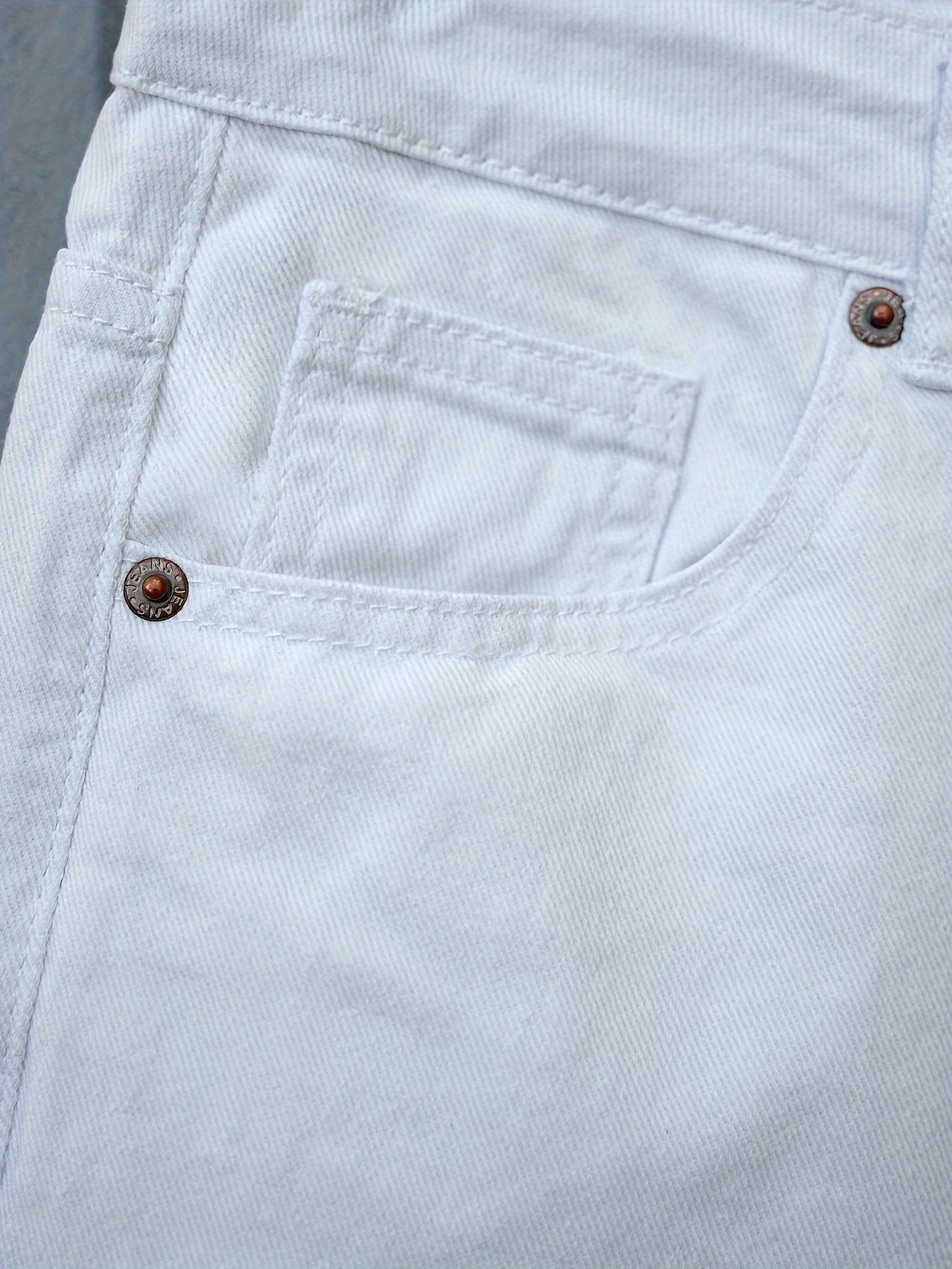 Herren Slim Fit Denim Shorts im modernen Stil für Freizeit und Alltag