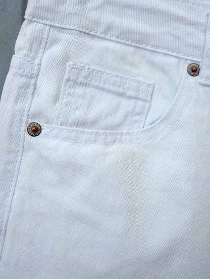 Herren Slim Fit Denim Shorts im modernen Stil für Freizeit und Alltag