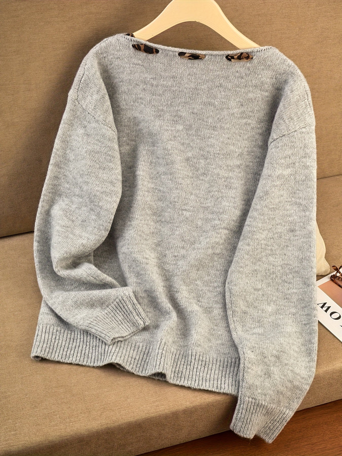 Damen Pullover Rundhals mit Leopardenmuster-Schleife
