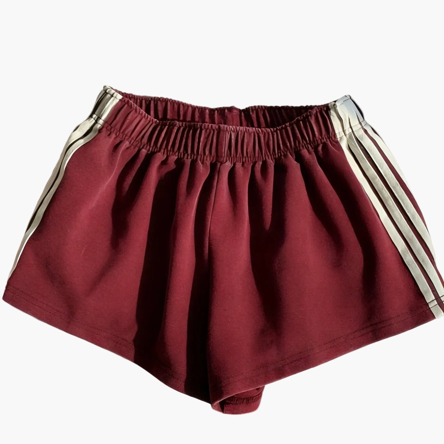 Damen Sport Shorts mit Streifen – Lässige Fitness & Freizeitshorts