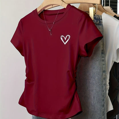 Damen T-Shirt mit Herz-Print und modernem, figurbetontem Schnitt – Alltagsmode mit Stil