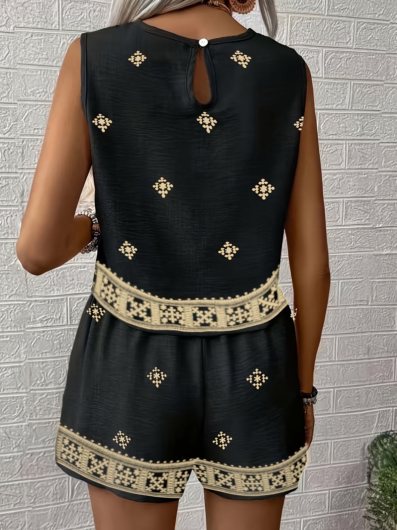 Damen Sommer-Set mit ärmellosem Top und Shorts im Boho-Stil – Freizeit Zweiteiler für Alltag & Urlaub