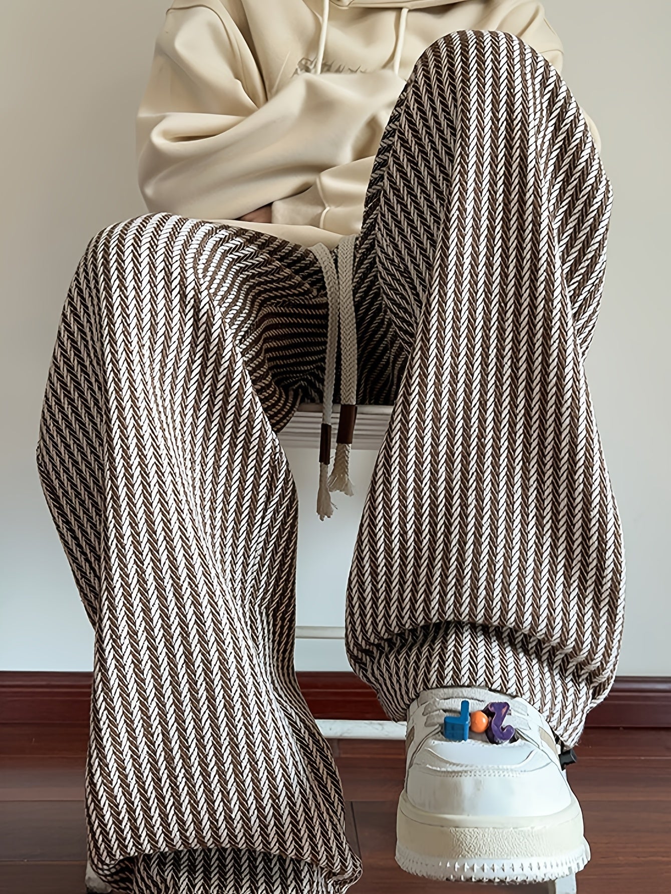 Herren Strickhose im angesagten Streetstyle, gerade geschnitten, lässig für Alltag & Freizeit