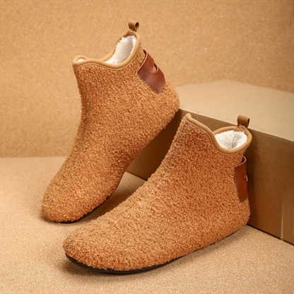 Unisex Winter Stiefel, warme Hausschuhe, flauschige Stiefeletten in verschiedenen Farben