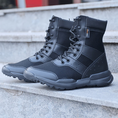 Schwarze knöchelhohe Schnürstiefel mit Profilsohle und Mesh-Einsätzen