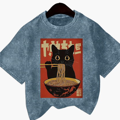 Damen Vintage T-Shirt mit Katze und Ramen-Nudeln – Lustiges Grafikshirt für Alltag und Freizeit