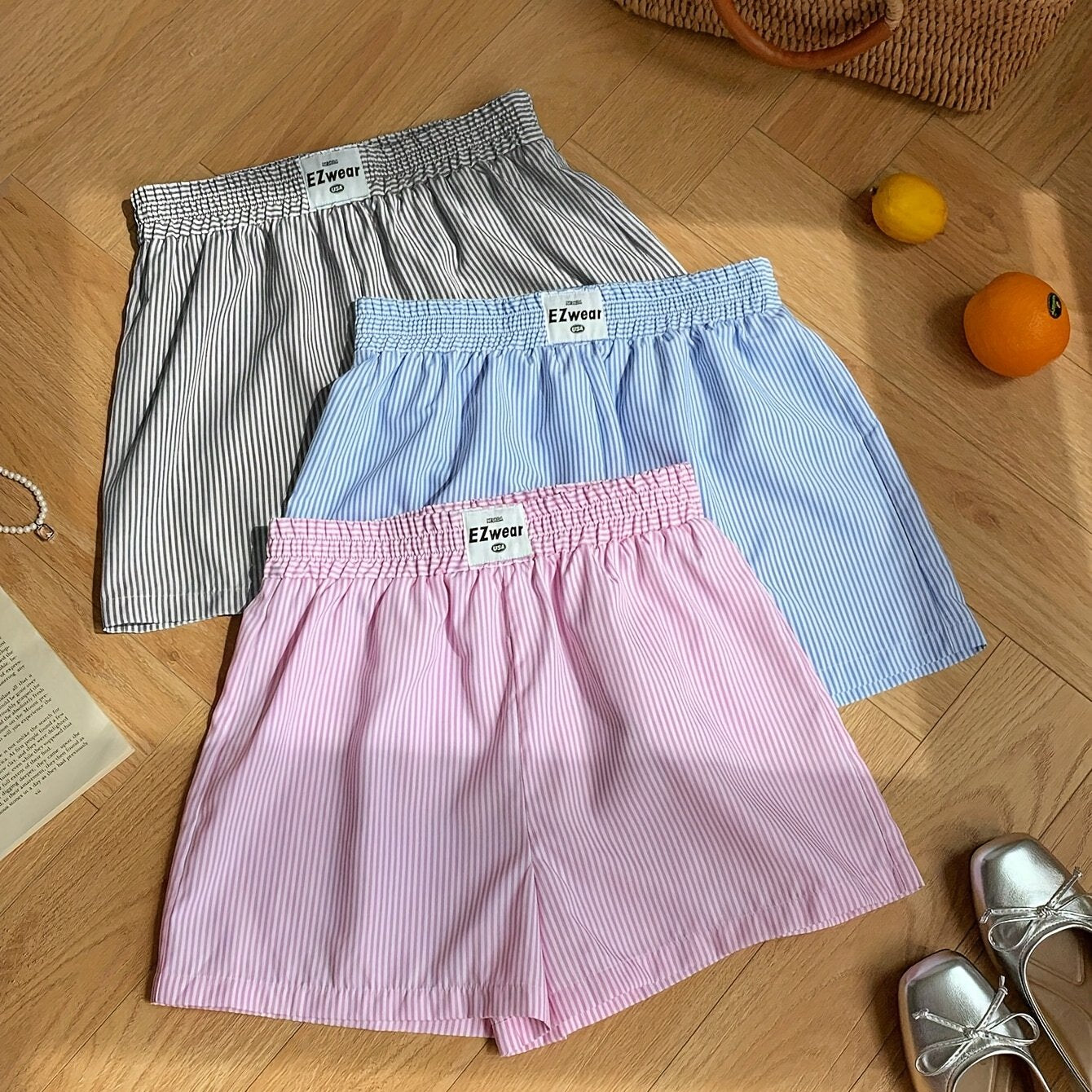 Damen Pyjama Shorts Set mit Streifenmuster – Bequeme Freizeitshorts für Zuhause und Schlaf