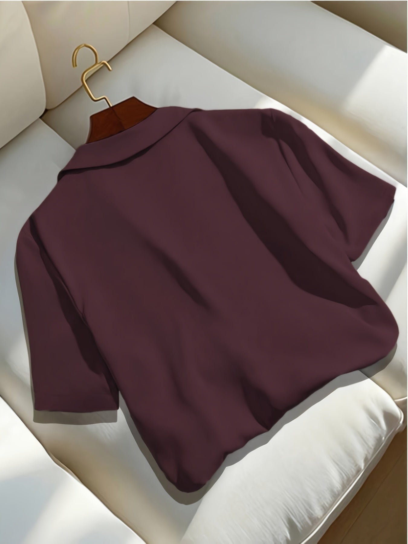 Damen Bluse mit Knopfleiste und klassischem Kragen – Lässiger und eleganter Stil für Alltag und Büro