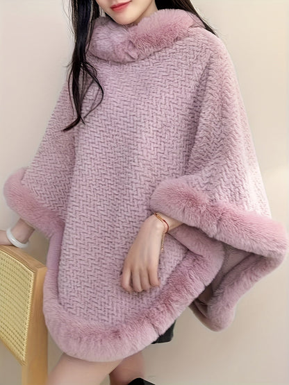 Damen Poncho mit Rollkragen und Kunstfellbesatz - Weiche Strickoptik