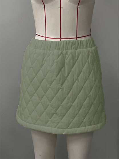 Gesteppter Minirock mit Gummibund in Beige