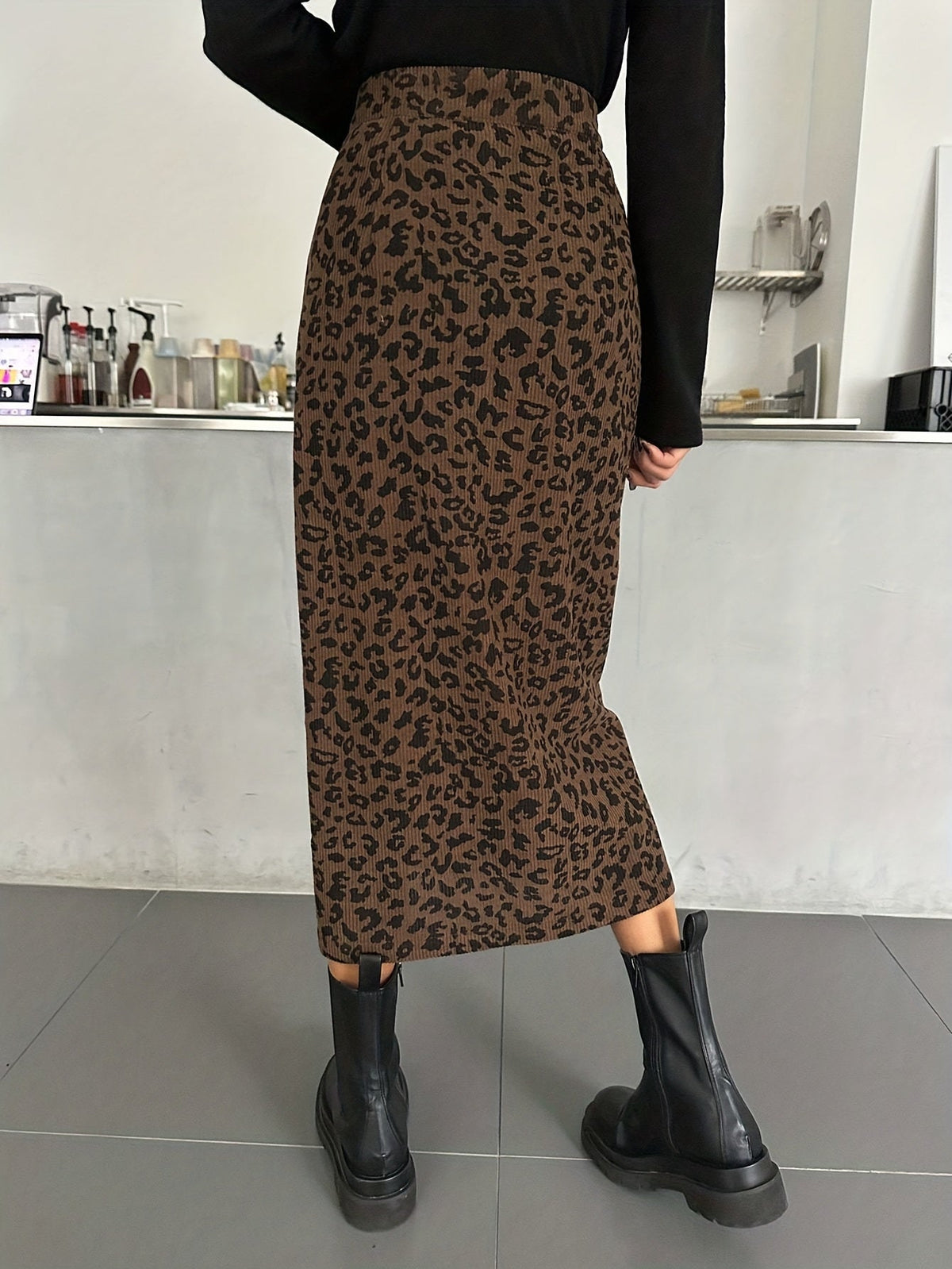 Damen Midi Rock mit Leopardenmuster und Schlitz, Rippstruktur