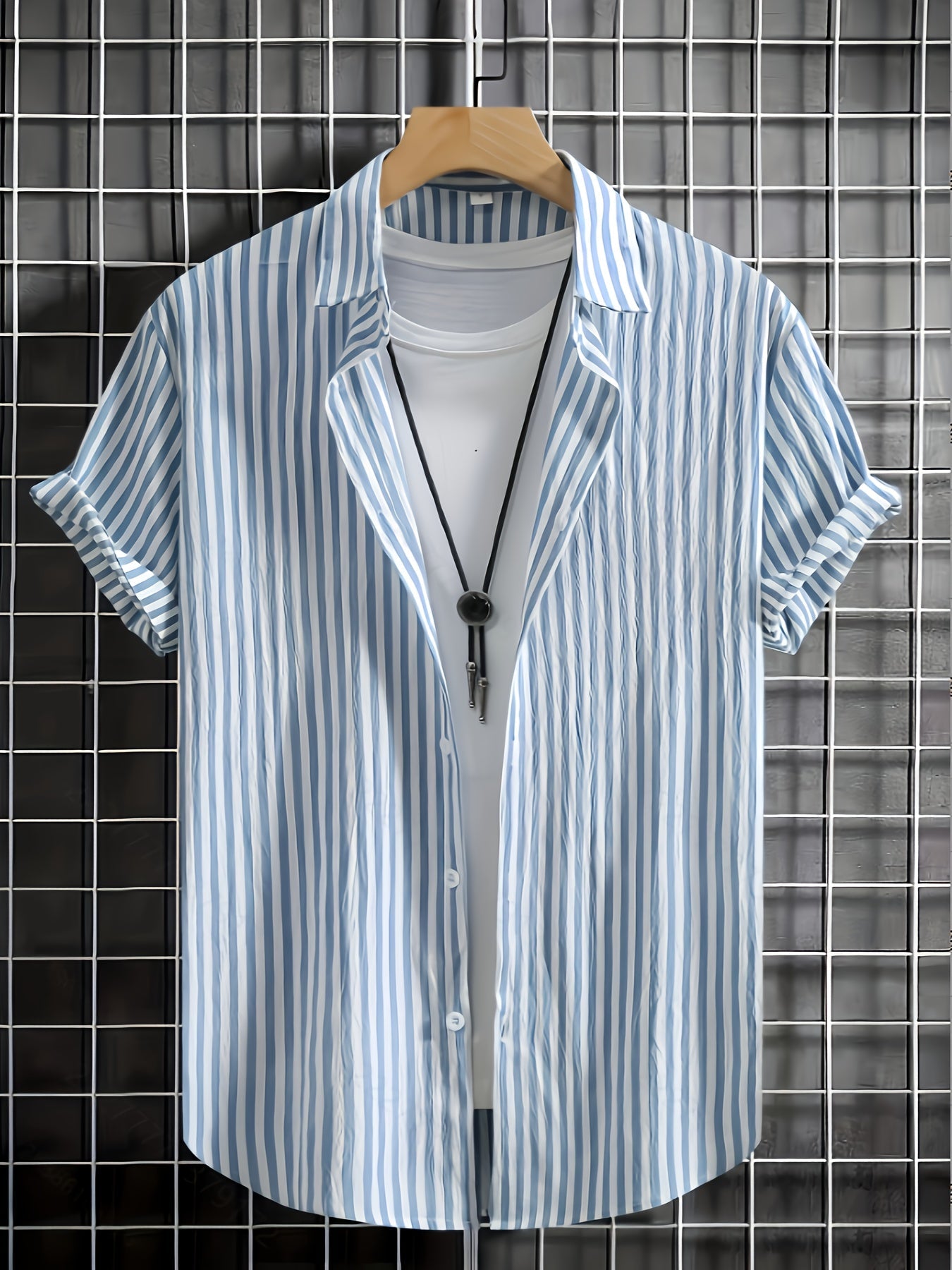 Herren Kurzarm Streifenhemd – Lockeres Sommer Freizeitshirt mit Modernem Look