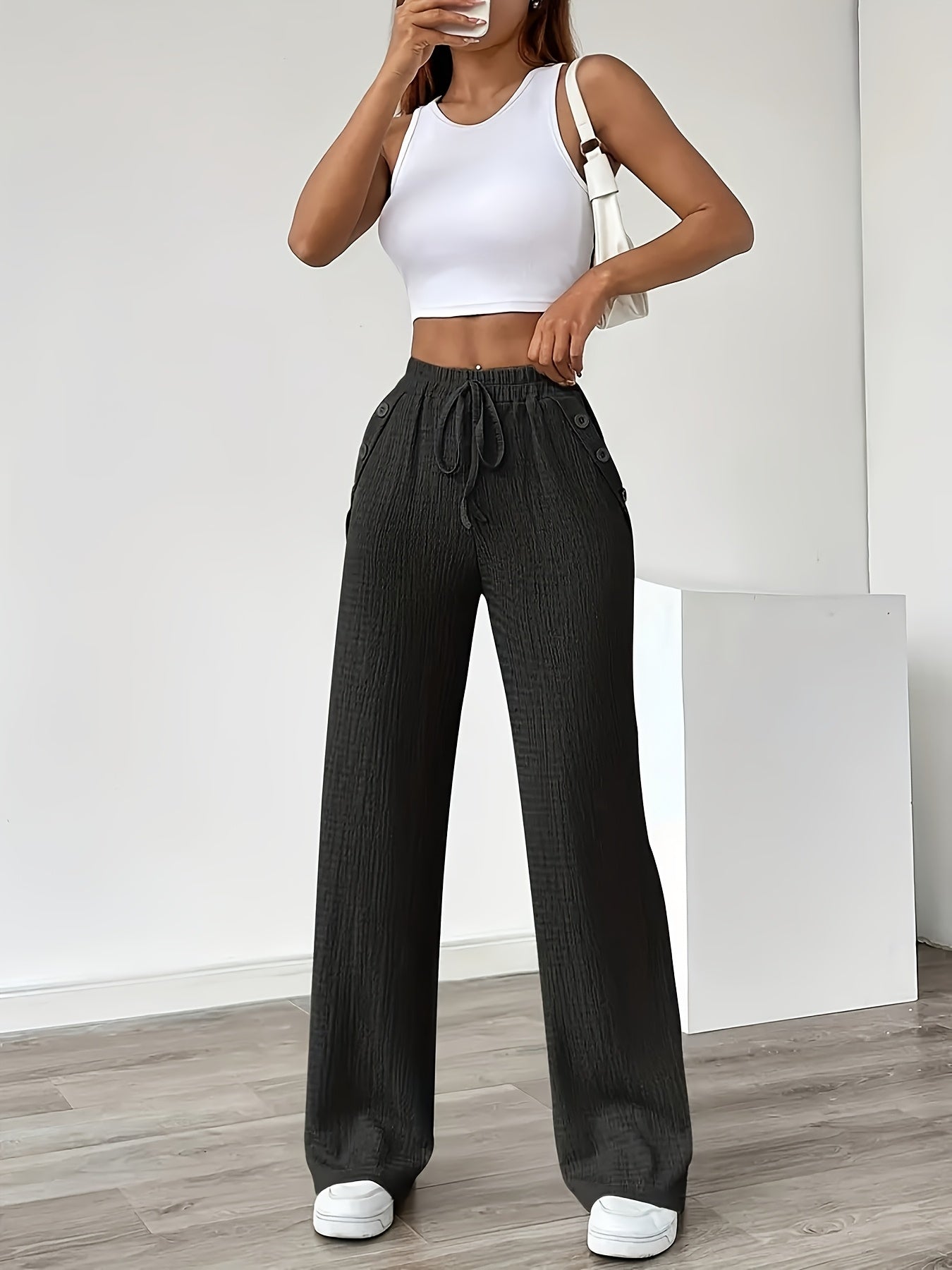 Damen Freizeithose mit weitem Bein und Knopfdetails – Bequeme Lounge- und Streetwear