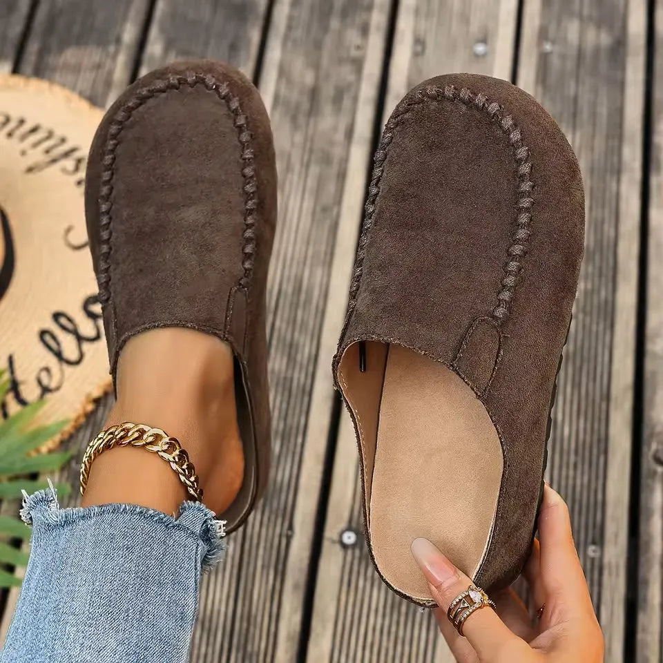 Damen Slipper Mules mit Ziernaht Komfortschuhe Braun
