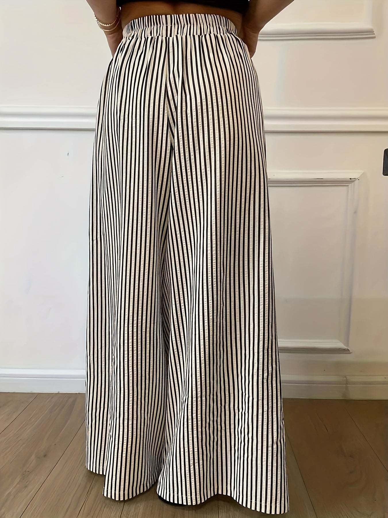 Damen Weite Streifenhose im eleganten Streetstyle für Freizeit und Alltag