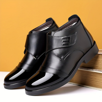 Herren Stiefelette Schwarz mit Glattleder-Effekt und Klettverschluss