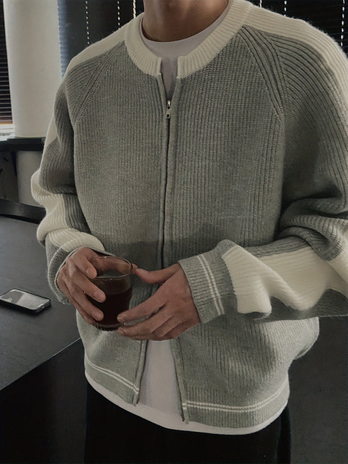 Strickjacke Herren mit Reißverschluss, Raglanärmel, Zweifarbig