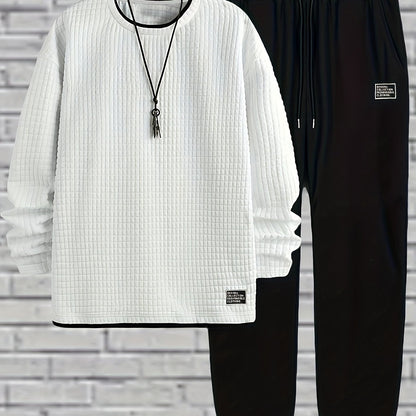 Zweiteiliges Set Herren Weiß Langarmshirt & Schwarze Jogginghose Strukturiert