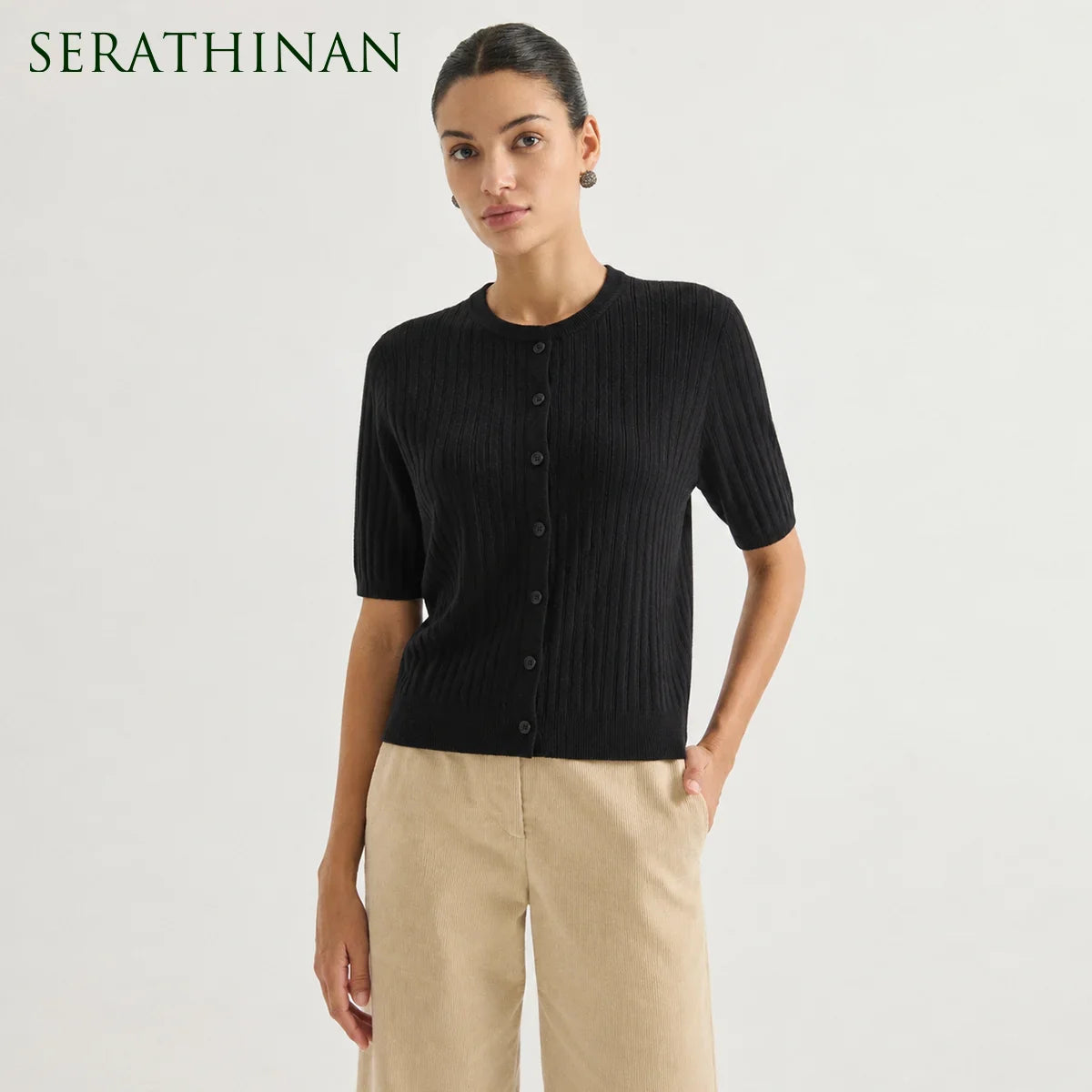 Damen Kurzarm Strickjacke Gerippt mit Knöpfen
