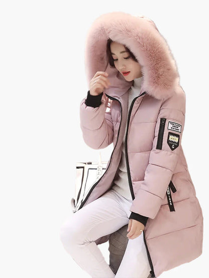 Damen Winter Steppmantel mit Kapuze und modischem Patch-Design – Warme Outdoorjacke für Alltag & Freizeit