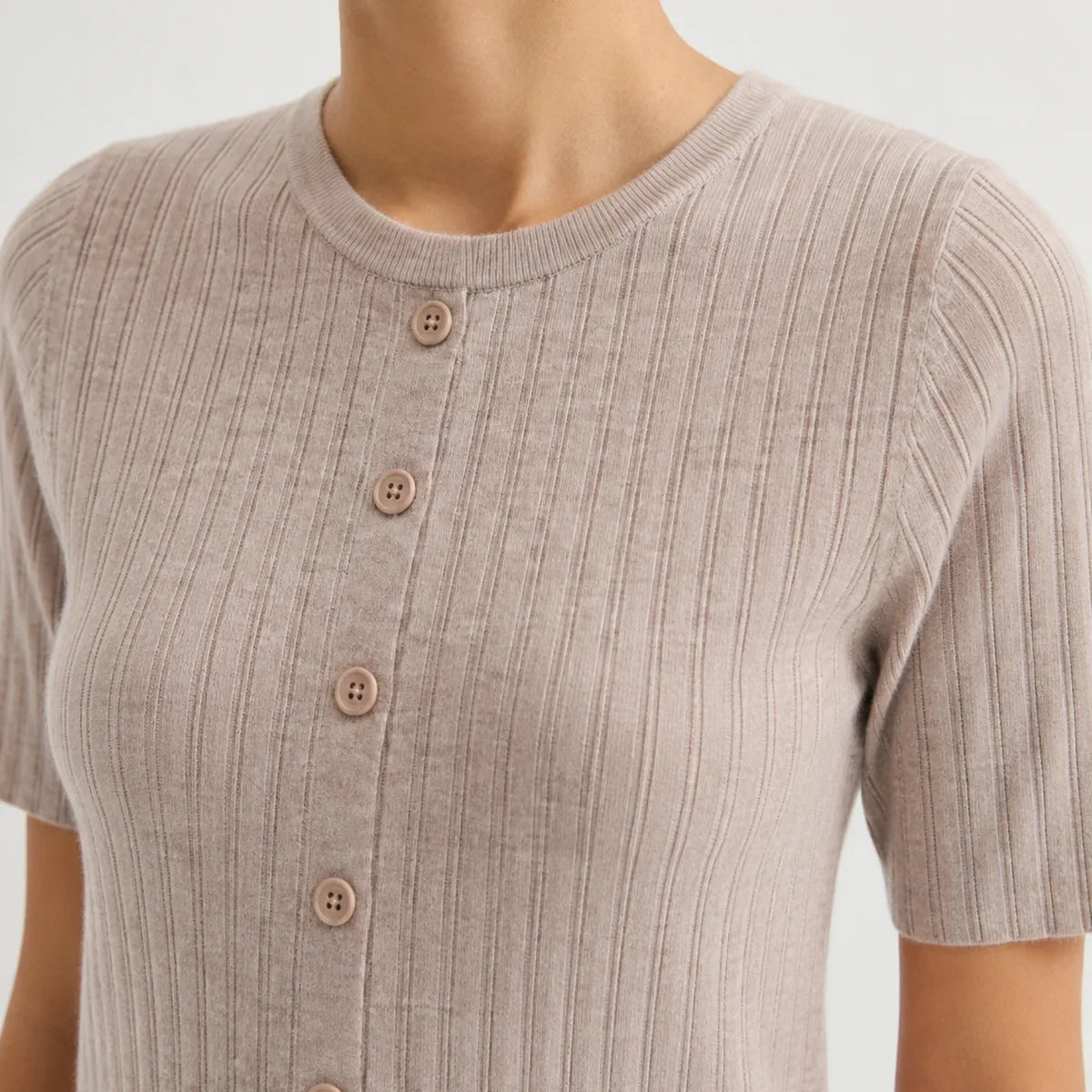 Damen Kurzarm Strickjacke Gerippt mit Knöpfen