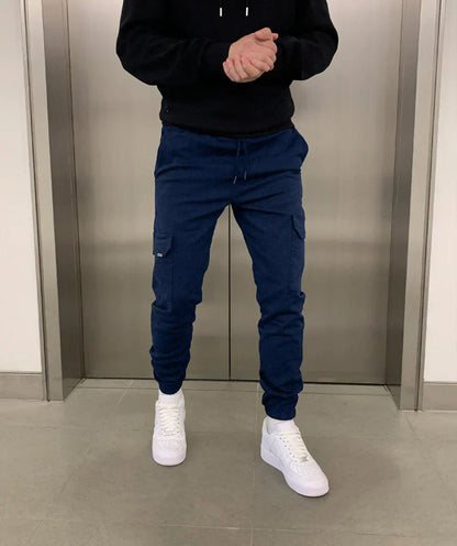 Moderne Herren Cargo-Jogger mit Tunnelzug