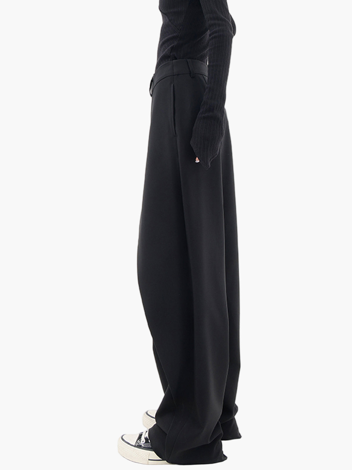 Damen Weitbein-Hose mit Wickeloptik – Modische und vielseitige Streetwear für Alltag und Ausgehen