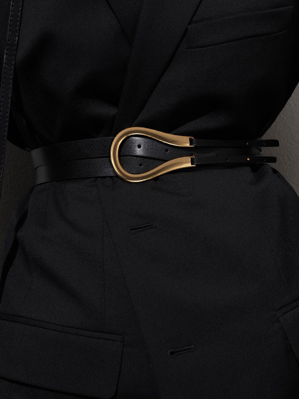Damen Gürtel Schwarz mit Goldfarbener Schnalle & Bindedetail