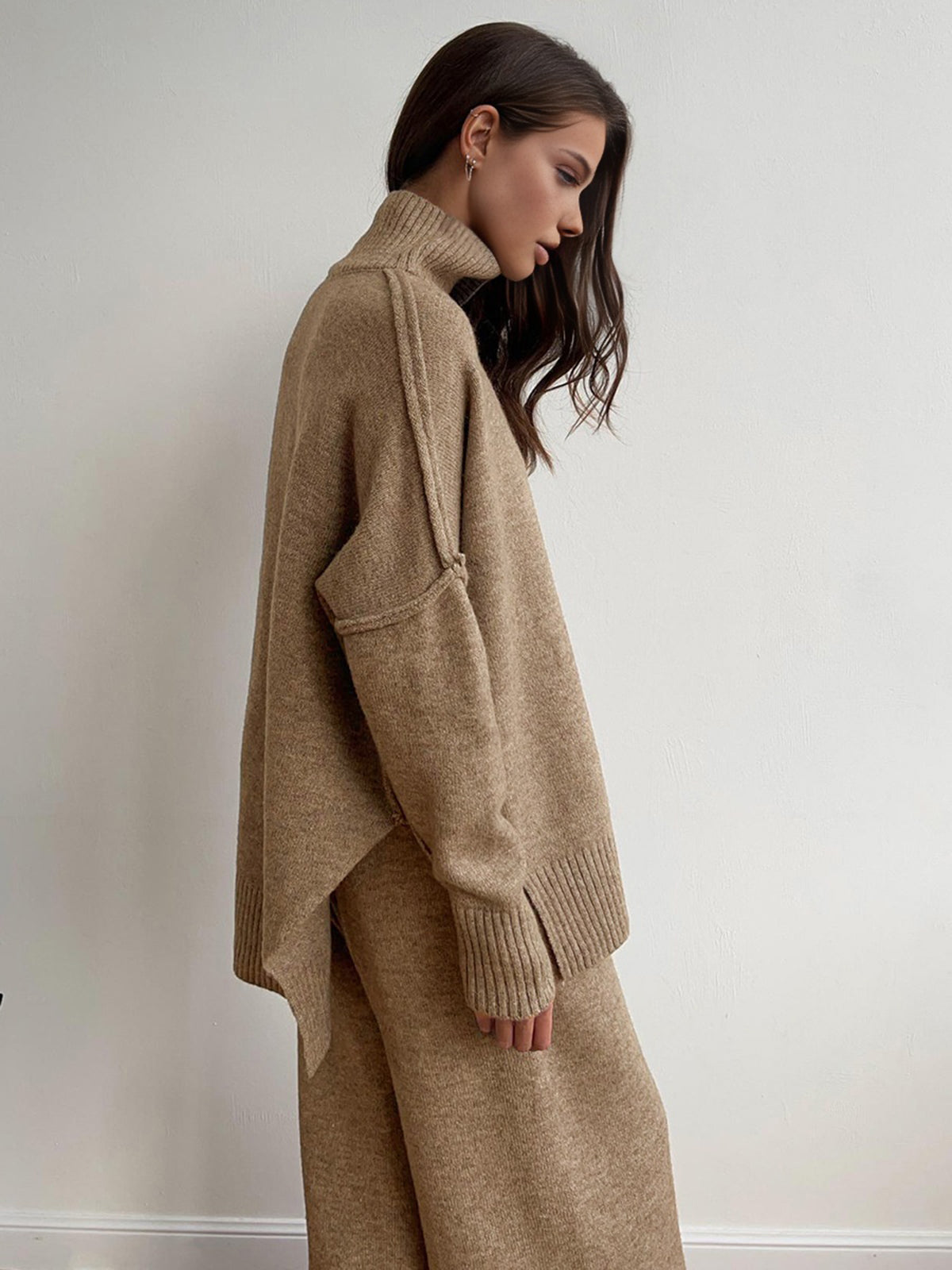 Damen Strick-Set mit Rollkragenpullover und weiter Hose