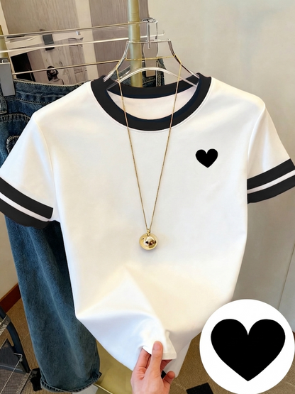 Damen T-Shirt mit Herz-Print, sportlich-lässiger Stil, ideal für Alltag und Freizeit