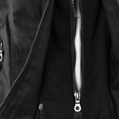 Damen Übergangsjacke mit Kapuze und Reißverschluss im modernen Biker-Stil
