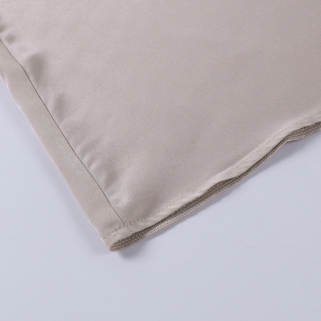 Elegantes Damen-Abendkleid mit Beinschlitz