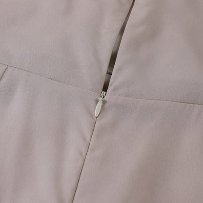 Elegantes Damen-Abendkleid mit Beinschlitz