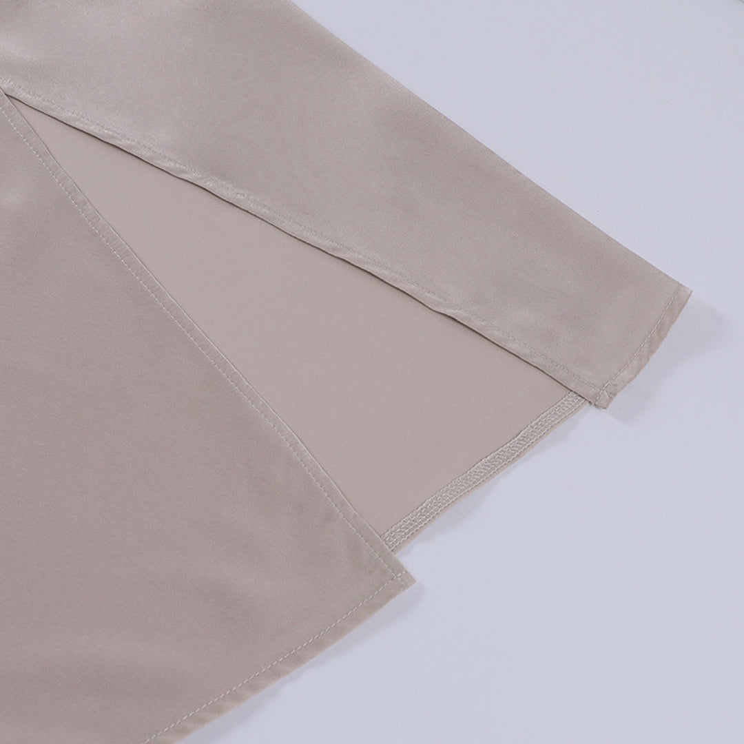 Elegantes Damen-Abendkleid mit Beinschlitz