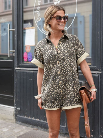 Damen Sommer-Overall mit Leopardenmuster – Lässiger Einteiler für Alltag und Urlaub