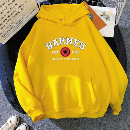 Hoodie mit Kapuze, Kängurutasche und "Barnes Winter Soldier"-Aufdruck