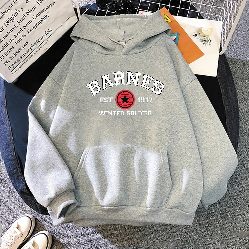 Hoodie mit Kapuze, Kängurutasche und "Barnes Winter Soldier"-Aufdruck