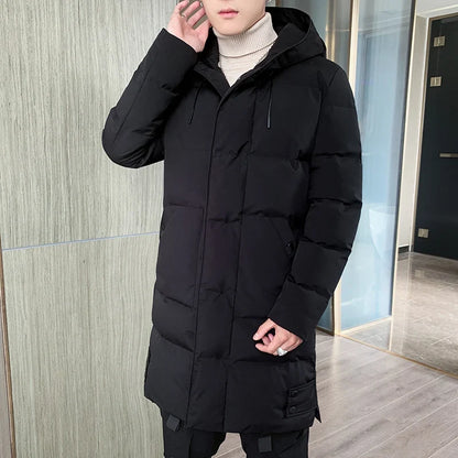 Herren Langer Steppmantel mit Kapuze – Warm Gefütterter Winterparka mit Taschen