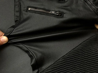 Damen Bikerhose schwarz mit Reißverschlüssen und Steppdetails