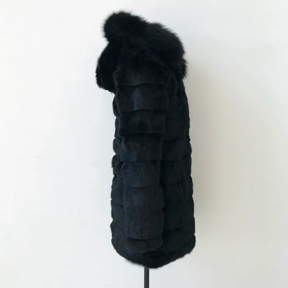 Damen Wintermantel Schwarz mit Kapuze und Plüschbesatz