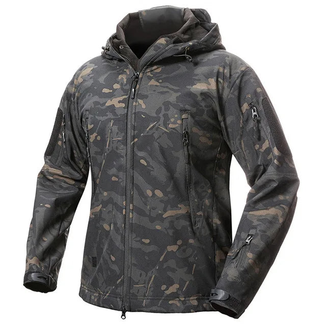 Herren Softshell Outdoor Jacke mit Kapuze und Reißverschlusstaschen Tarnmuster