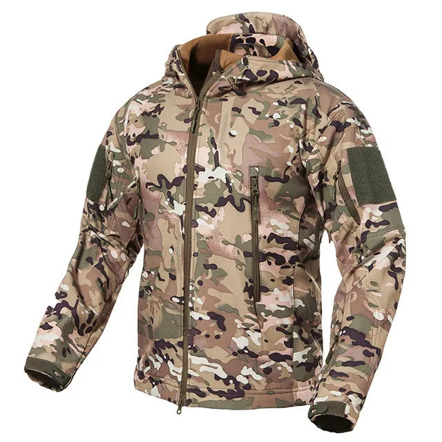 Herren Softshell Outdoor Jacke mit Kapuze und Reißverschlusstaschen Tarnmuster