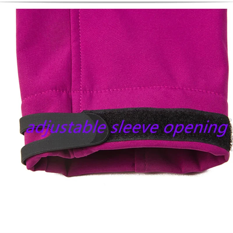 Damen Softshelljacke mit Kapuze und Reißverschlusstaschen