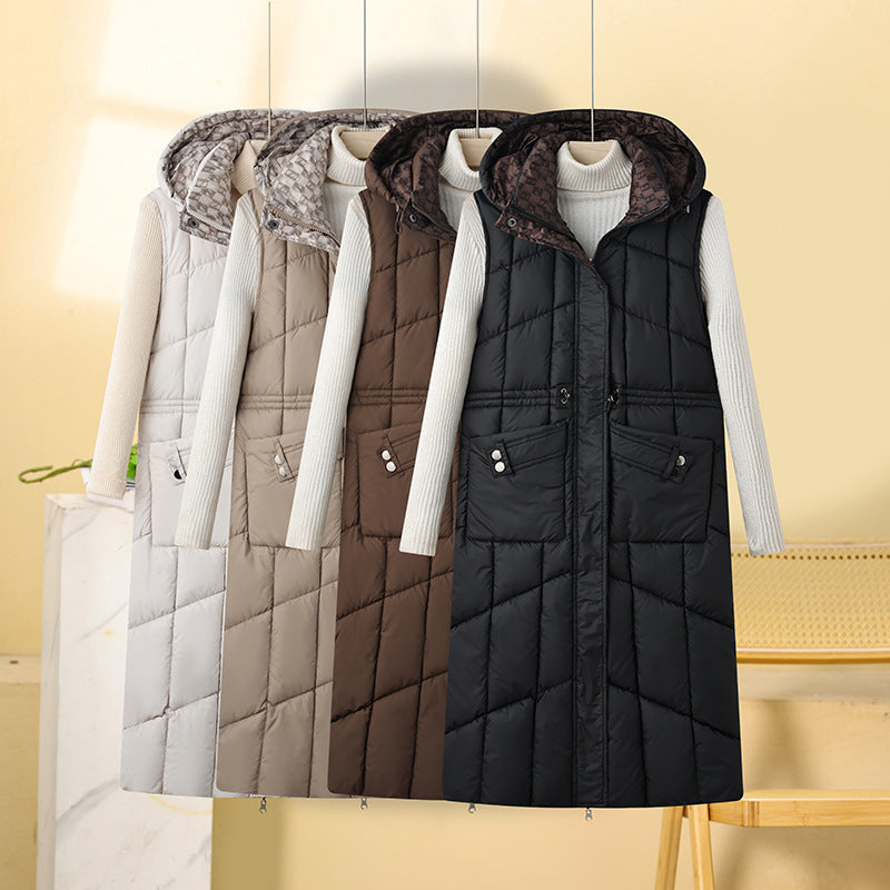 Damen Steppweste lang mit Kapuze | Gesteppte ärmellose Jacke für Damen